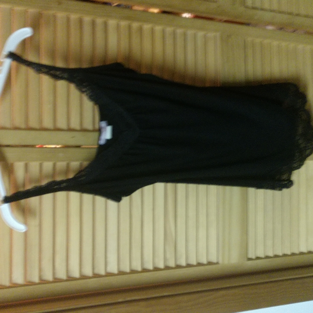Vol. 7 Brand Women's Black Tank-Lace Trim On Chest & Bottom-NWOT